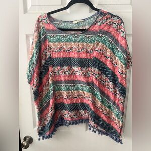 Boutique Top: L